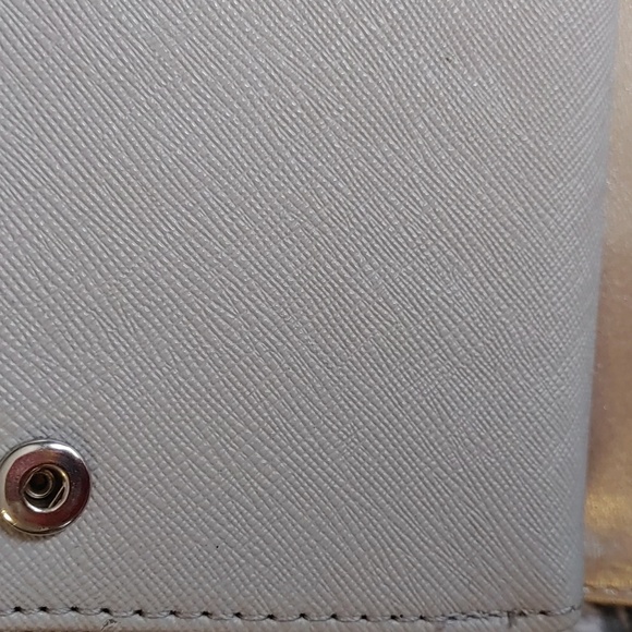 🍁LARGE GUESS WALLET WITH WRISTLET LIGHT GRAY/STONE COLOR - Picture 12 of 13